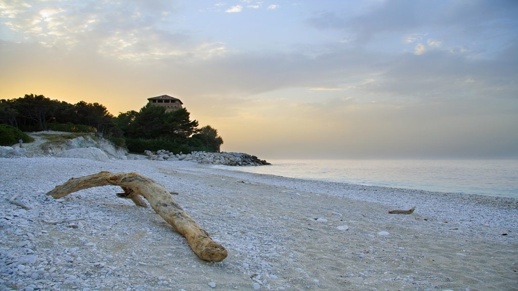 Land Art per esaltare le bellezze di Portonovo 