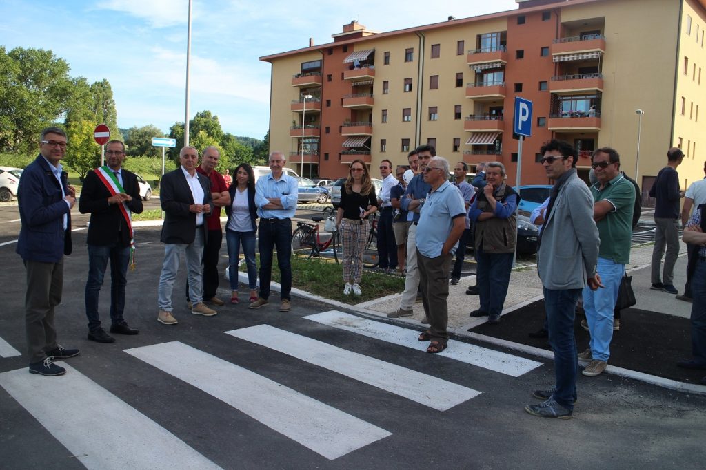 Ricci e Belloni inaugurano a Pesaro il parcheggio della Celletta