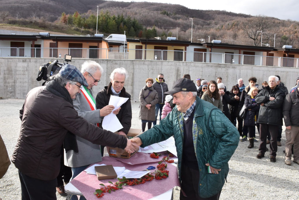 Nuove casette consegnate ai terremotati di Fiastra e Pieve Torina