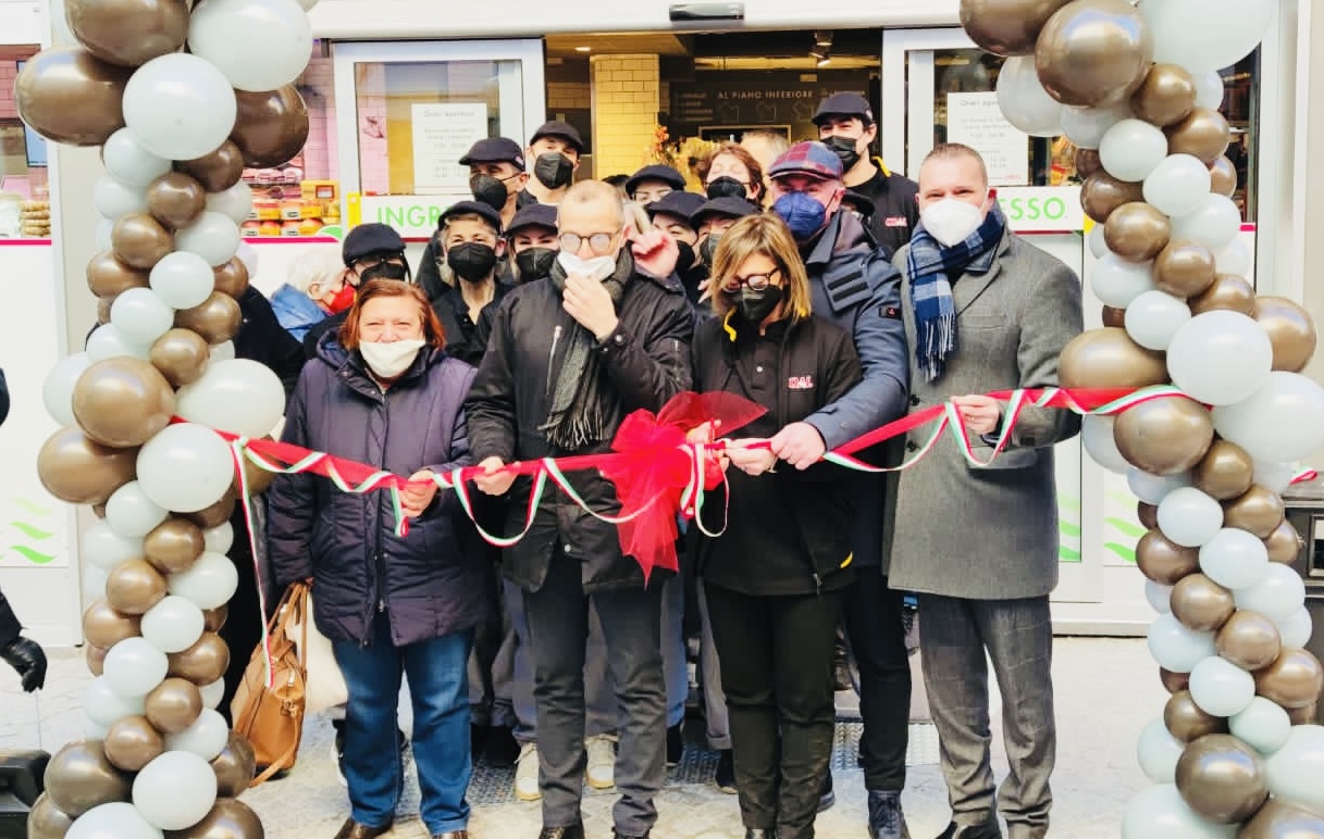 PESARO inaugurazione supermercato Coal2022-01-22 (3)