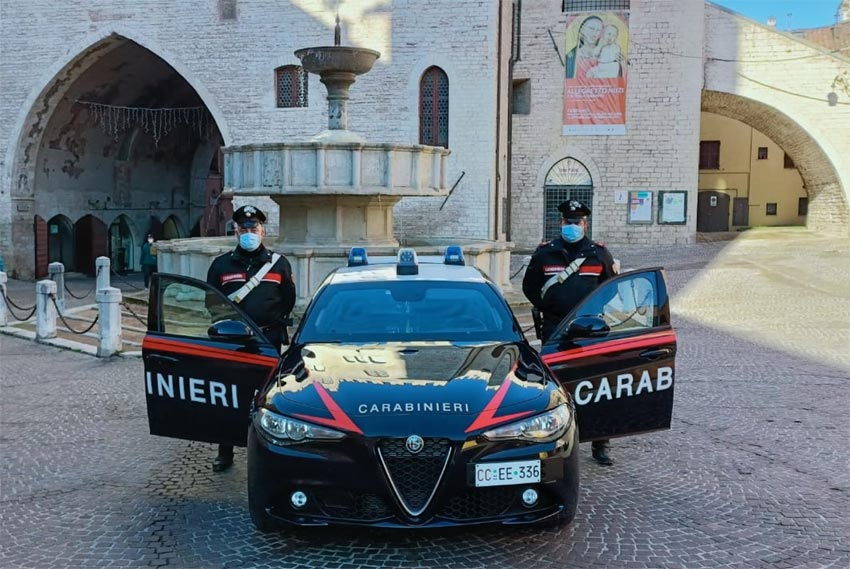 carabinieri-FABRIANO-centro-auto-militari-(1)