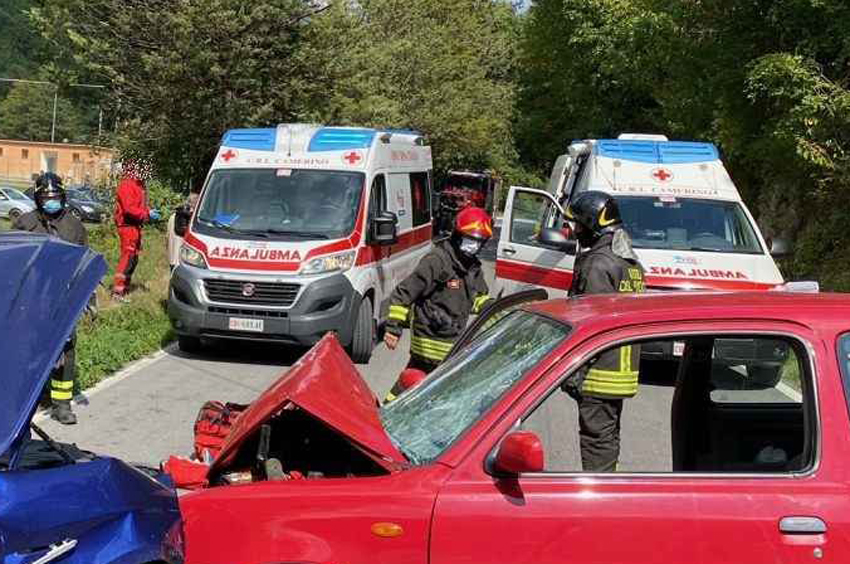 incidente ambulanze soccorsi