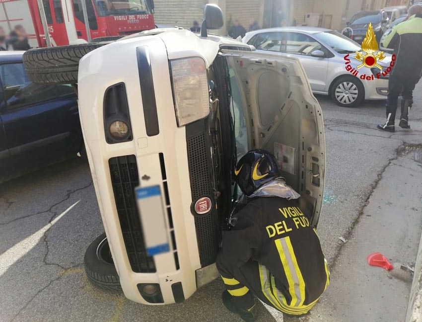 PORTO SANT’ELPIDIO incidente auto2022-02-21