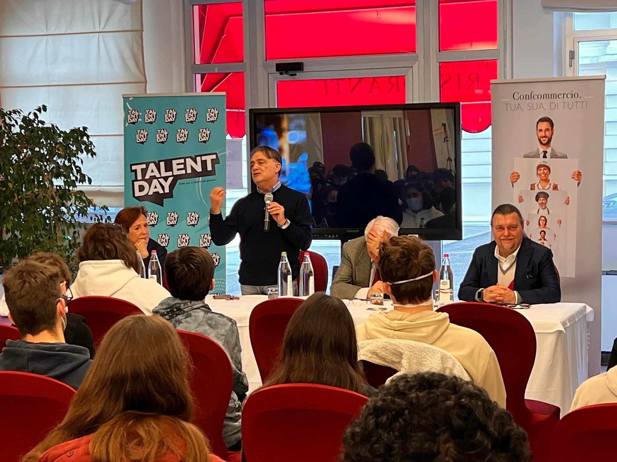 PESARO talent day confcommercio2022-03-31 (4)