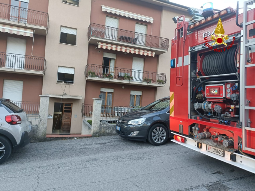 OSIMO incendio apartamento2022-04-10