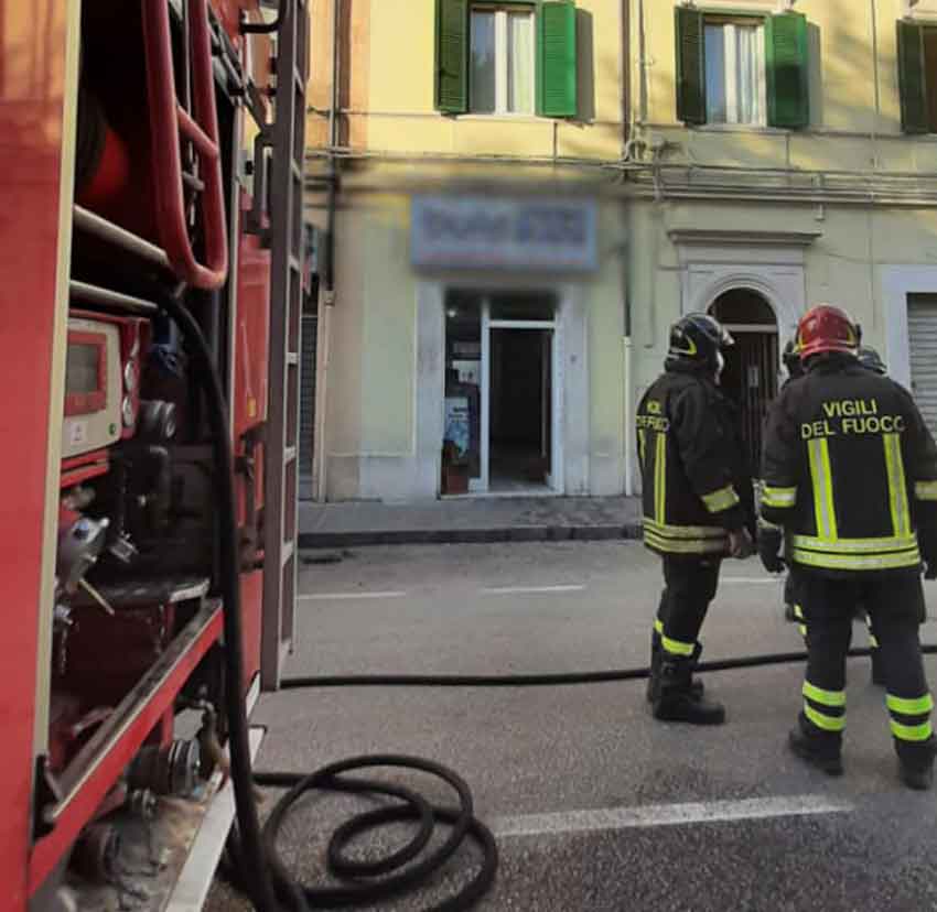 ANCONA-incendio-appartamento2022-05-18-(1)