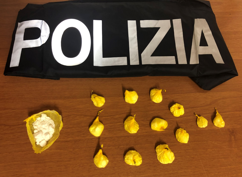 cocaina polizia PESARO2022-05-21