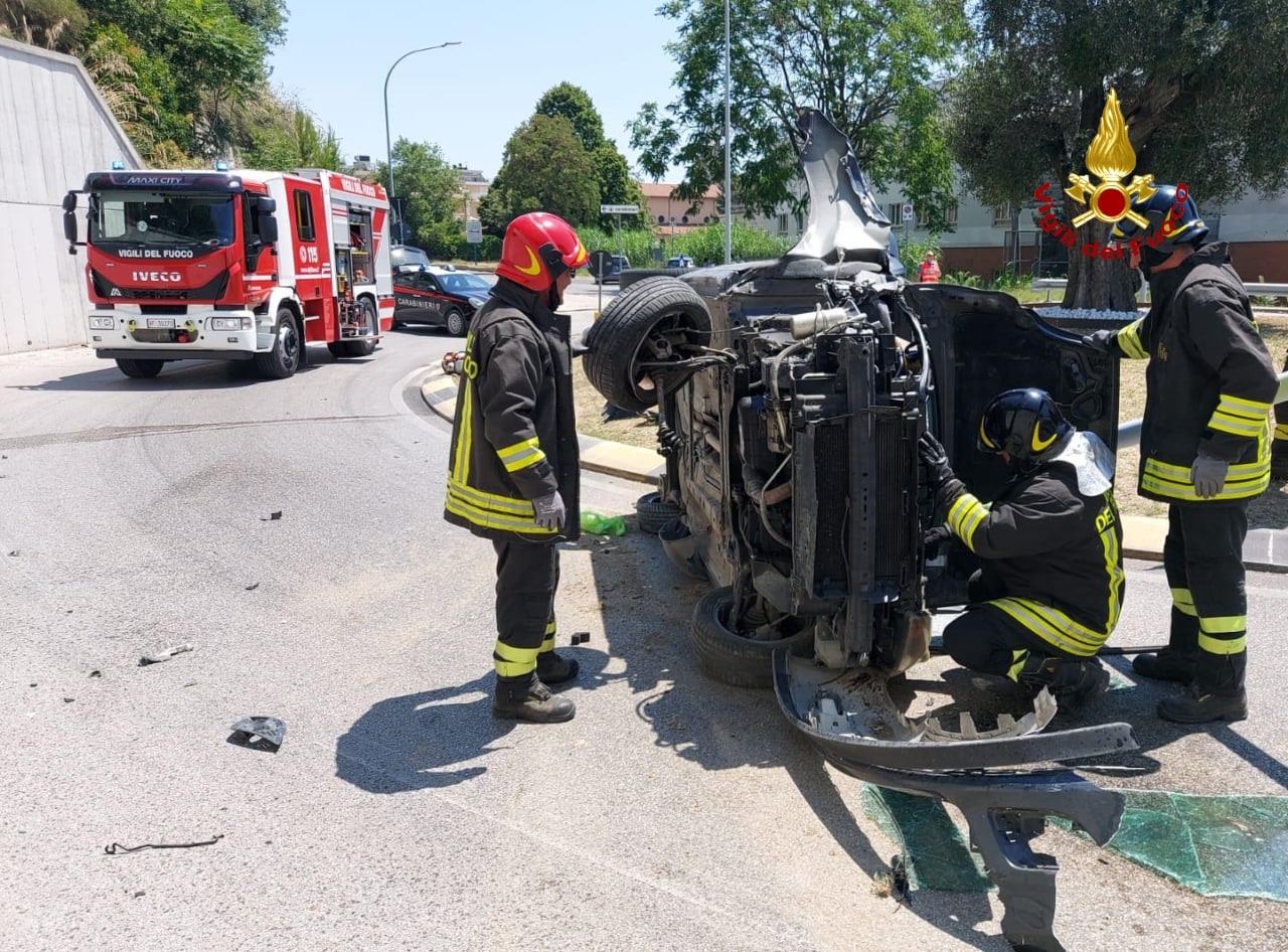 ASCOLI PICENO incidente stradale2022-07-17