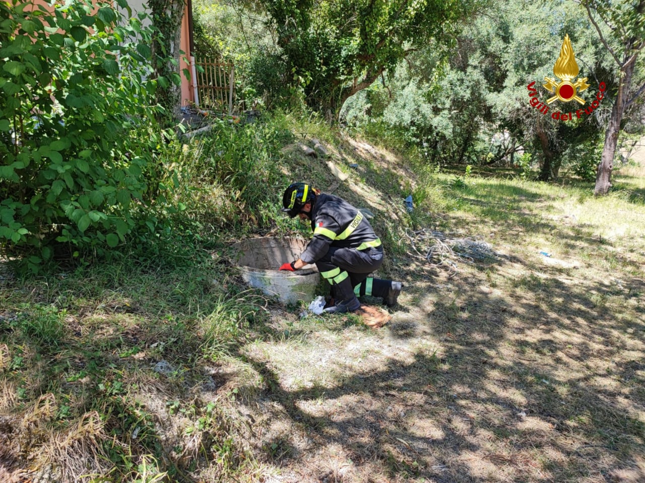 CINGOLI bambina pozzo soccorsa2022-07-19