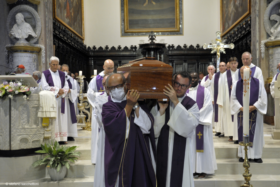 ANCONA funerali don alberto pianosi2022-08-13 (33)