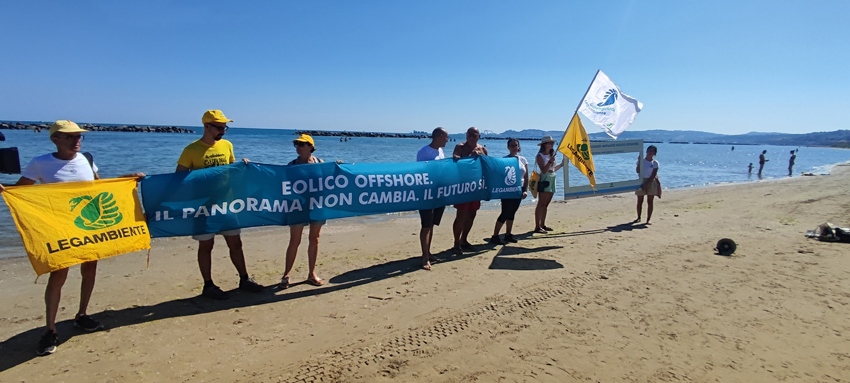 ANCONA goletta verde manifestazione spiaggia2022-08-05 (1)