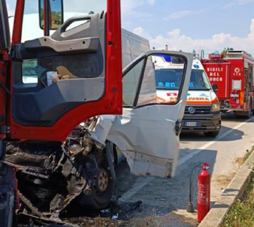 GROTTAMMARE incidente stradale2022-08-08x