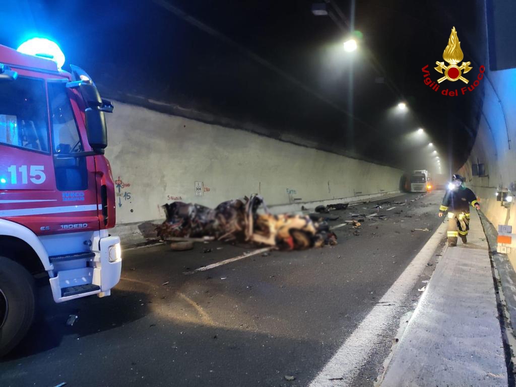 GROTTAMMARE incidente morto autostrada2023-01-13