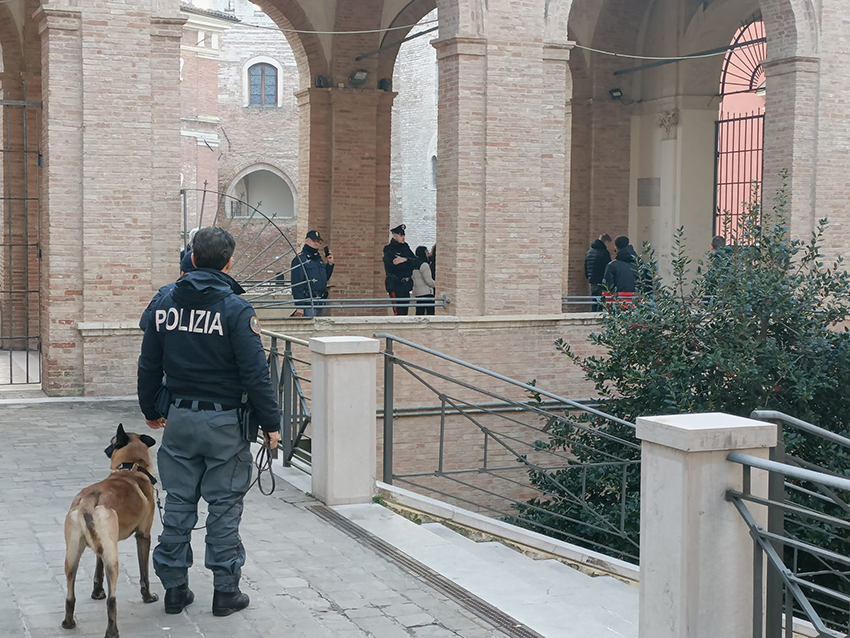 FABRIANO polizia cinofili2023-02-13