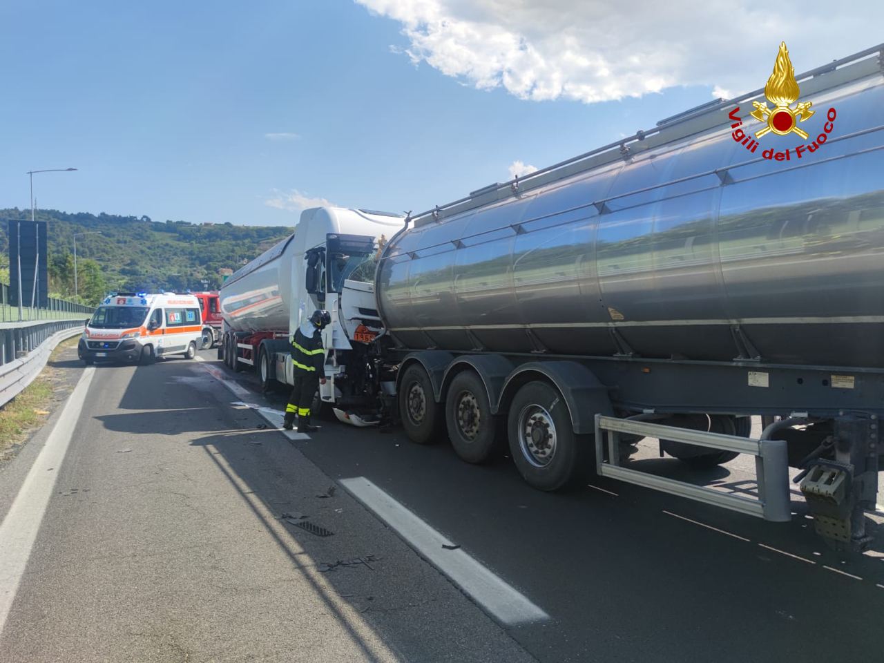 SAN BENEDETTO incidente autostrada2023-07-06