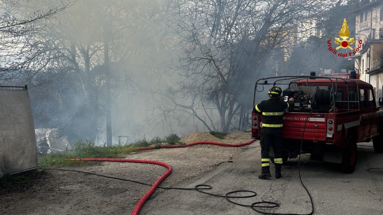 TOLENTINO incendio sterpaglie2024-02-22 (4)