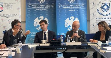 Il futuro del turismo nelle Marche al centro in un vertice tra Confcommercio e Regione